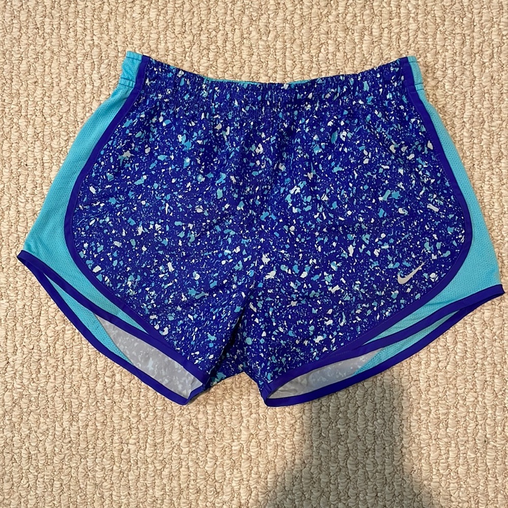 Like new Nike Women’s shorts size small